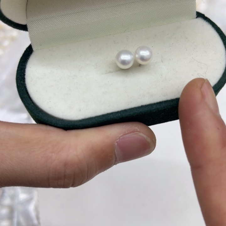 颈饰淡水珍珠未镶嵌97