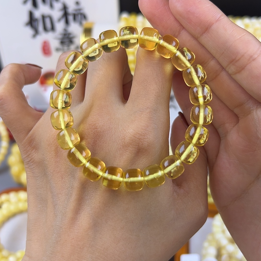 夏****琥珀未镶嵌手链9.0mm 金珀