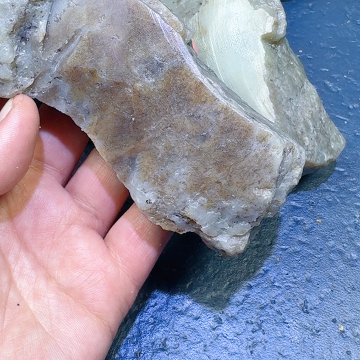 和田玉未镶嵌珠宝半成品