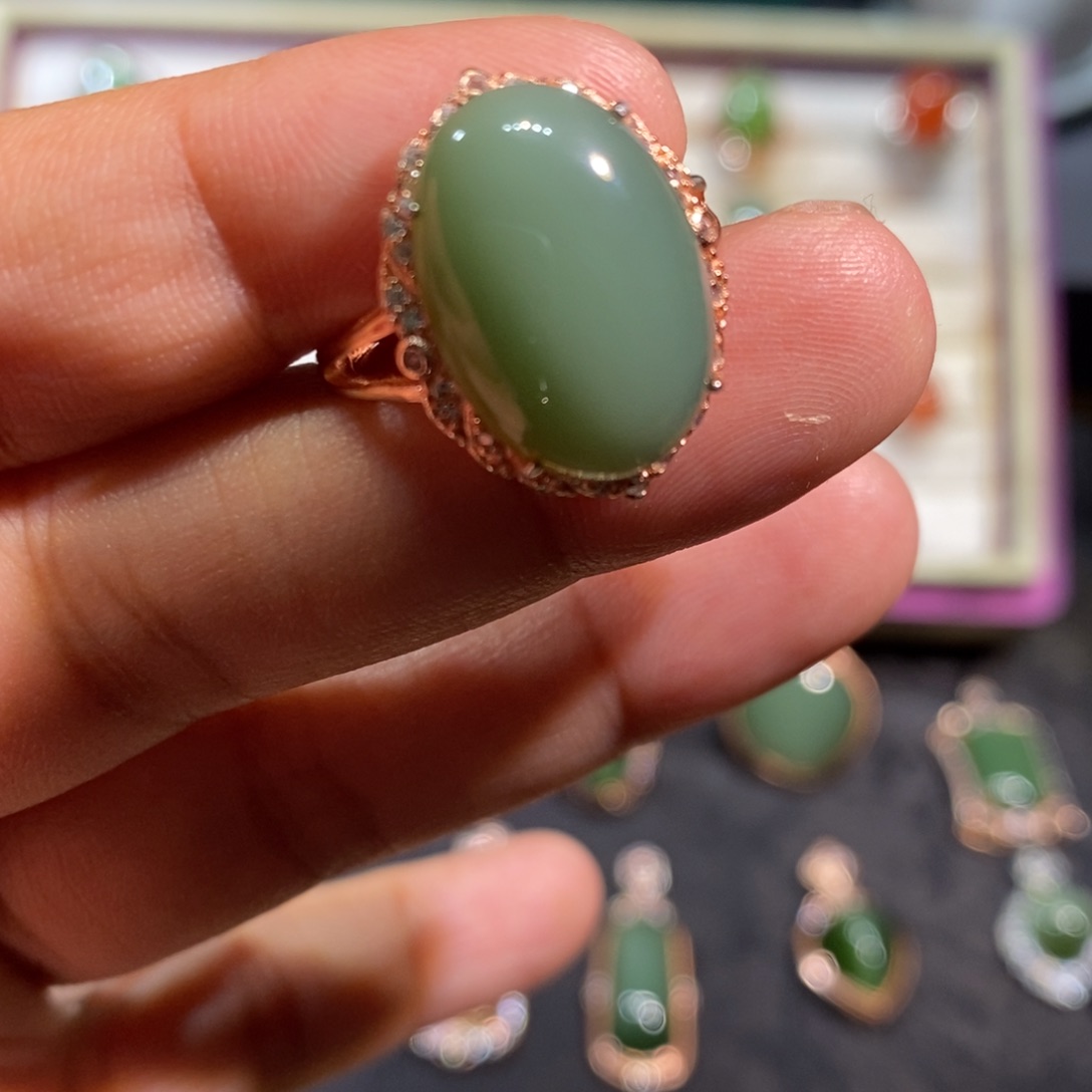 和田玉（碧玉）颈饰银S925镀金镶嵌