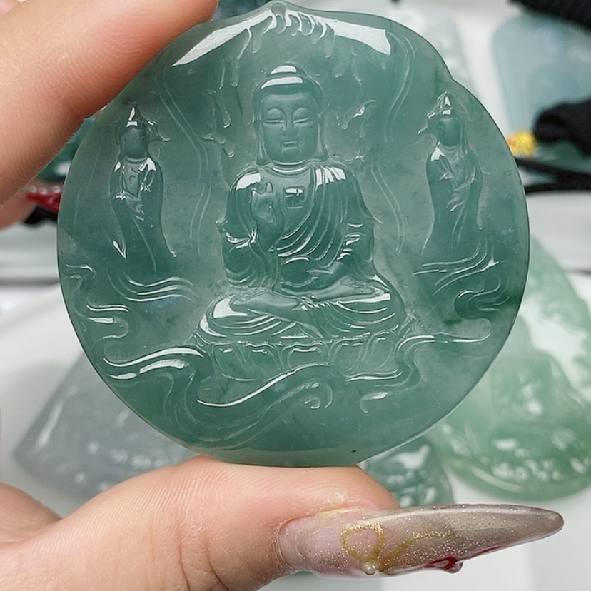 【闪购商品】翡翠颈饰未镶嵌            