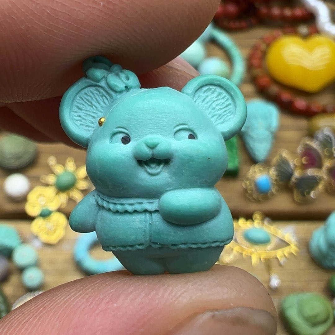 绿松石颈饰未镶嵌