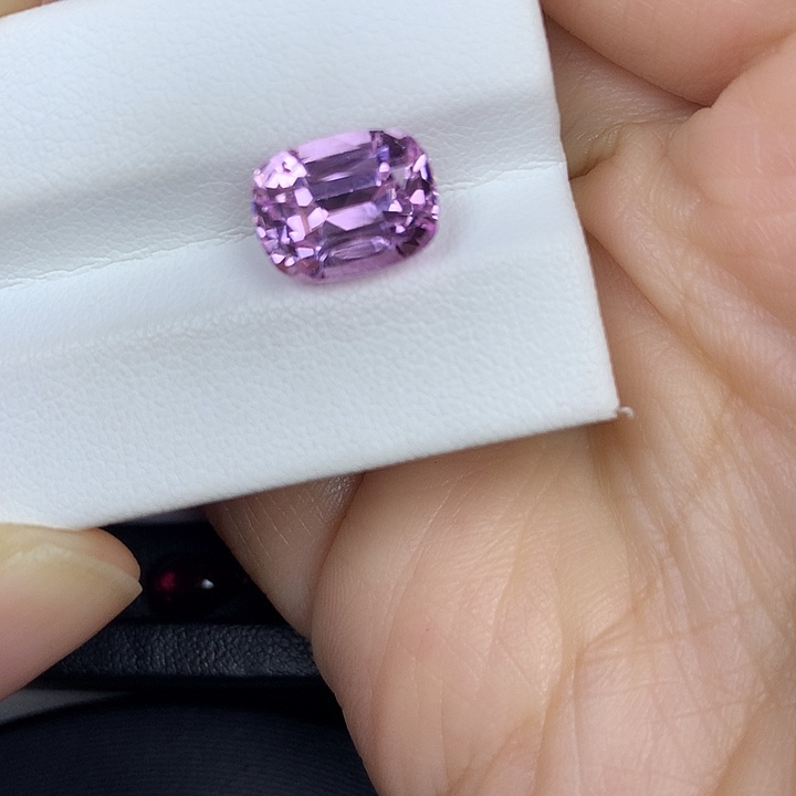 裸石锂辉石未镶嵌5.53ct紫锂辉