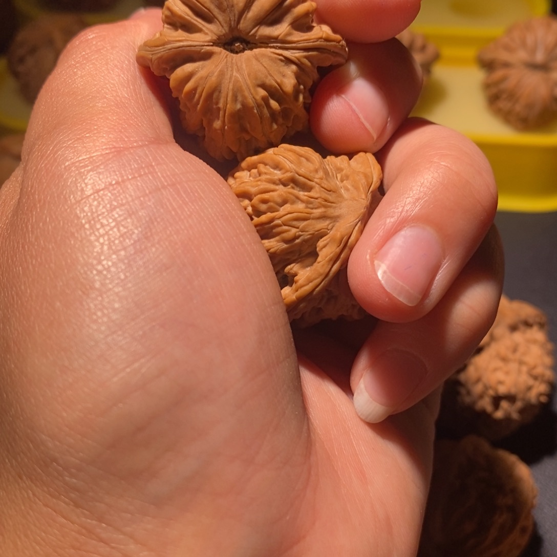 文玩核桃吊坠文**略汉高楼