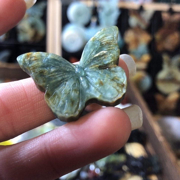 岫玉未镶嵌岫玉挂件