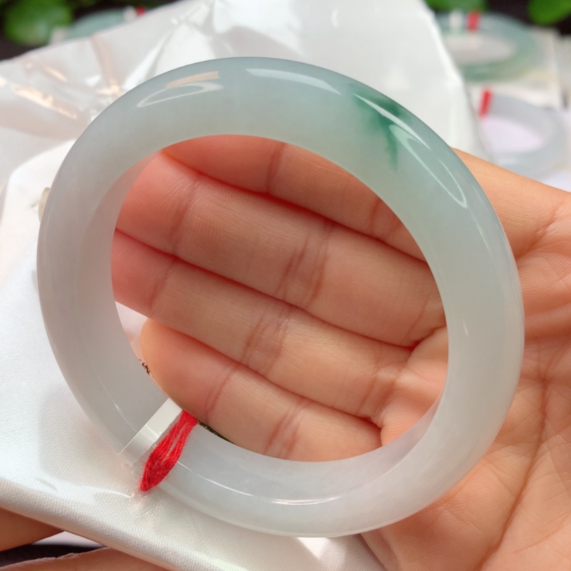 【闪购商品】翡翠手镯未镶嵌ろ****ぴ天然翡翠手镯