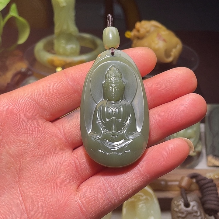 手工雕刻析木河磨玉观音吊坠男女通用玉石挂件带证书