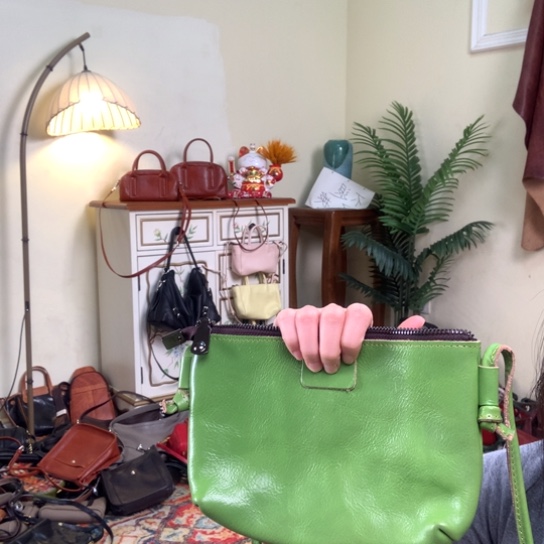 进口头层牛皮女包