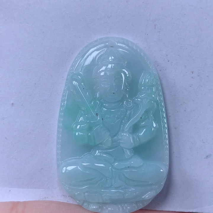 颈饰未镶嵌翡翠虚空
