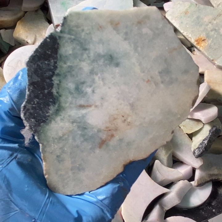 翡翠颈饰未镶嵌天然翡翠