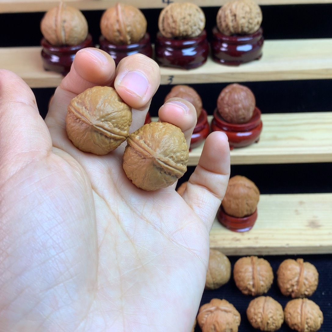 吊坠文玩核桃玉珠