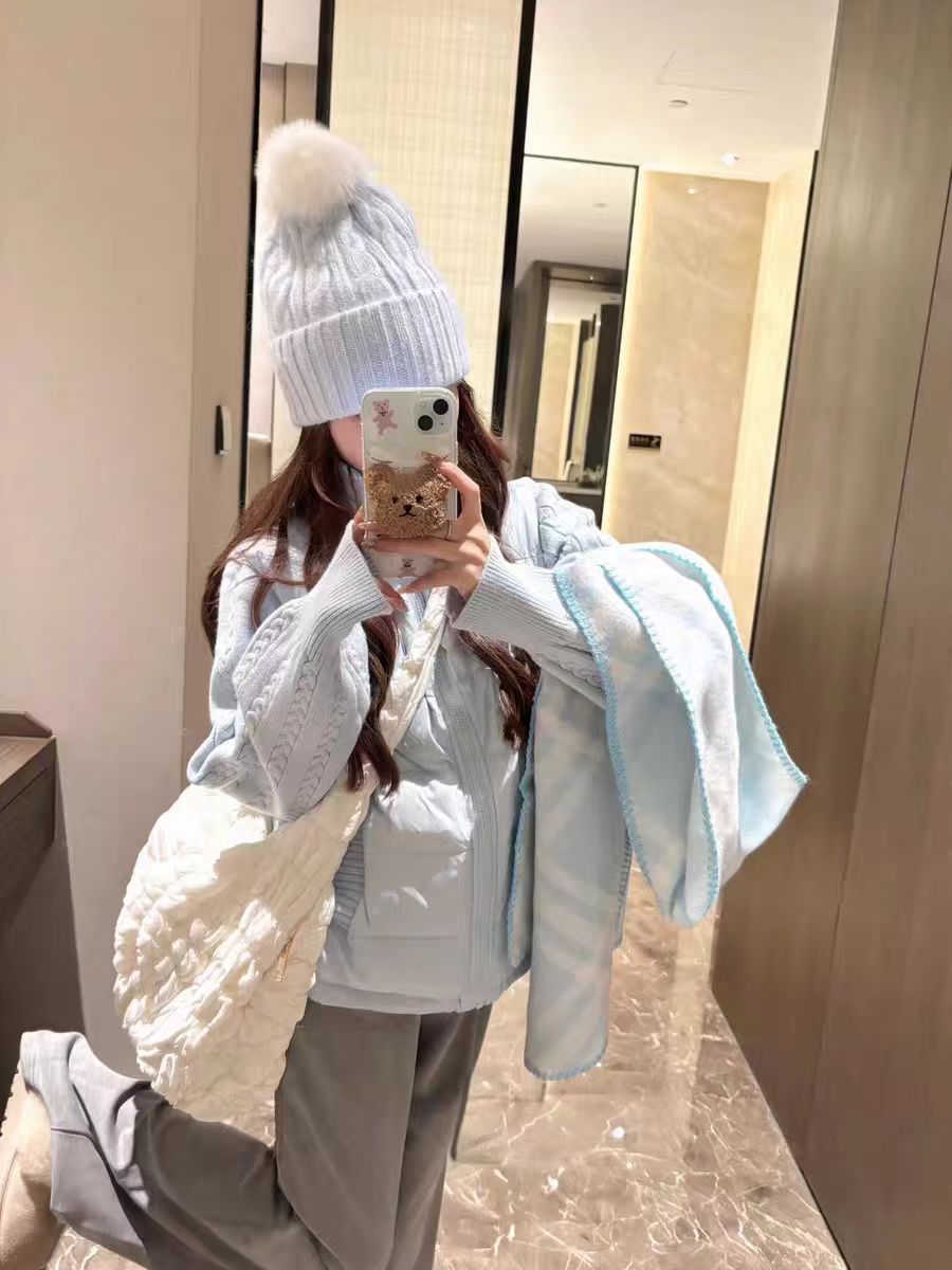 昭宁【冬日蛋糕】冬季新款大码针织袖拼接棉服外套98099