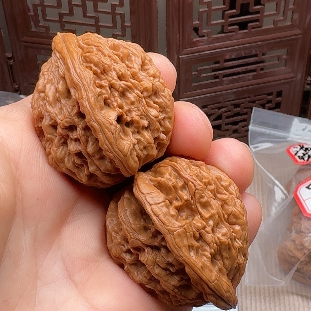 帕****文玩核桃把件麦虎