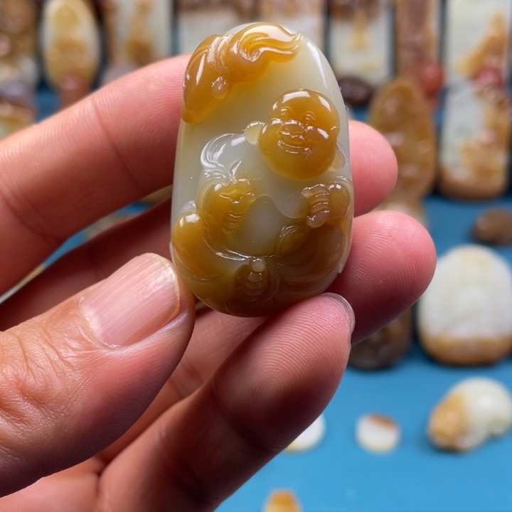 颈饰未镶嵌和田玉