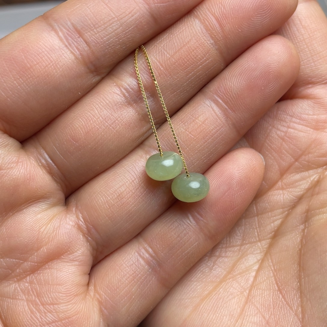 和田玉未镶嵌车挂