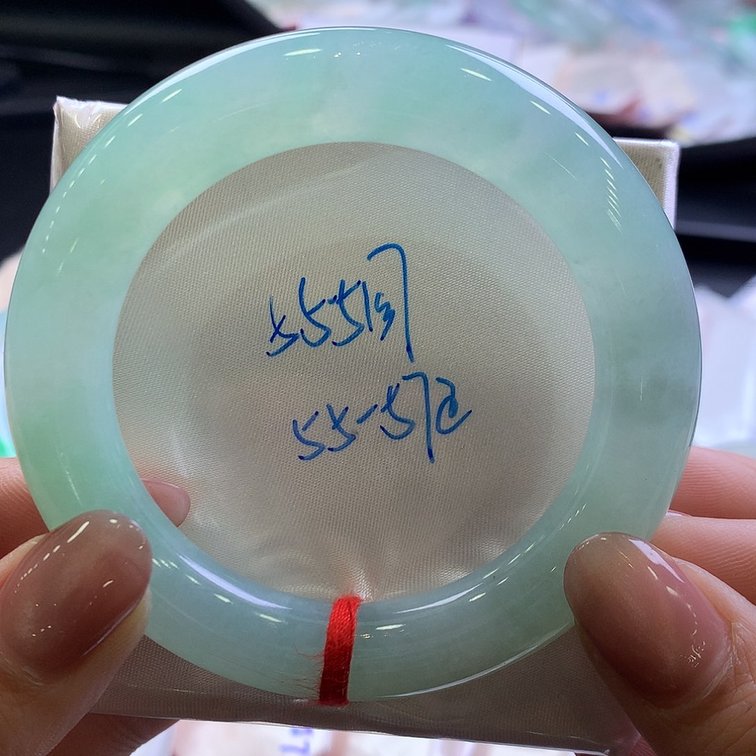 翡翠手镯未镶嵌555657圆