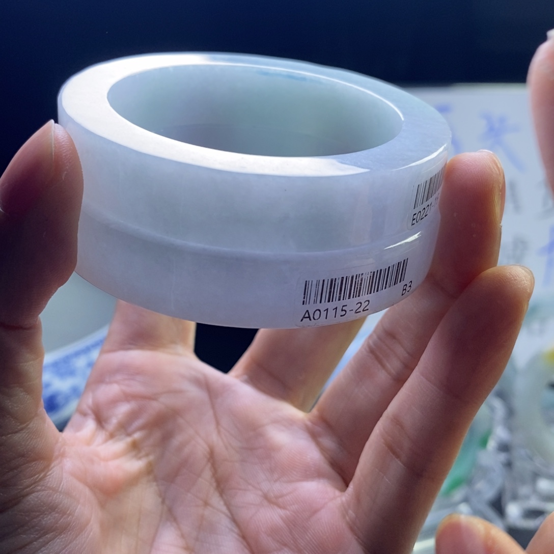 定制翡翠未镶嵌毛胚发一个