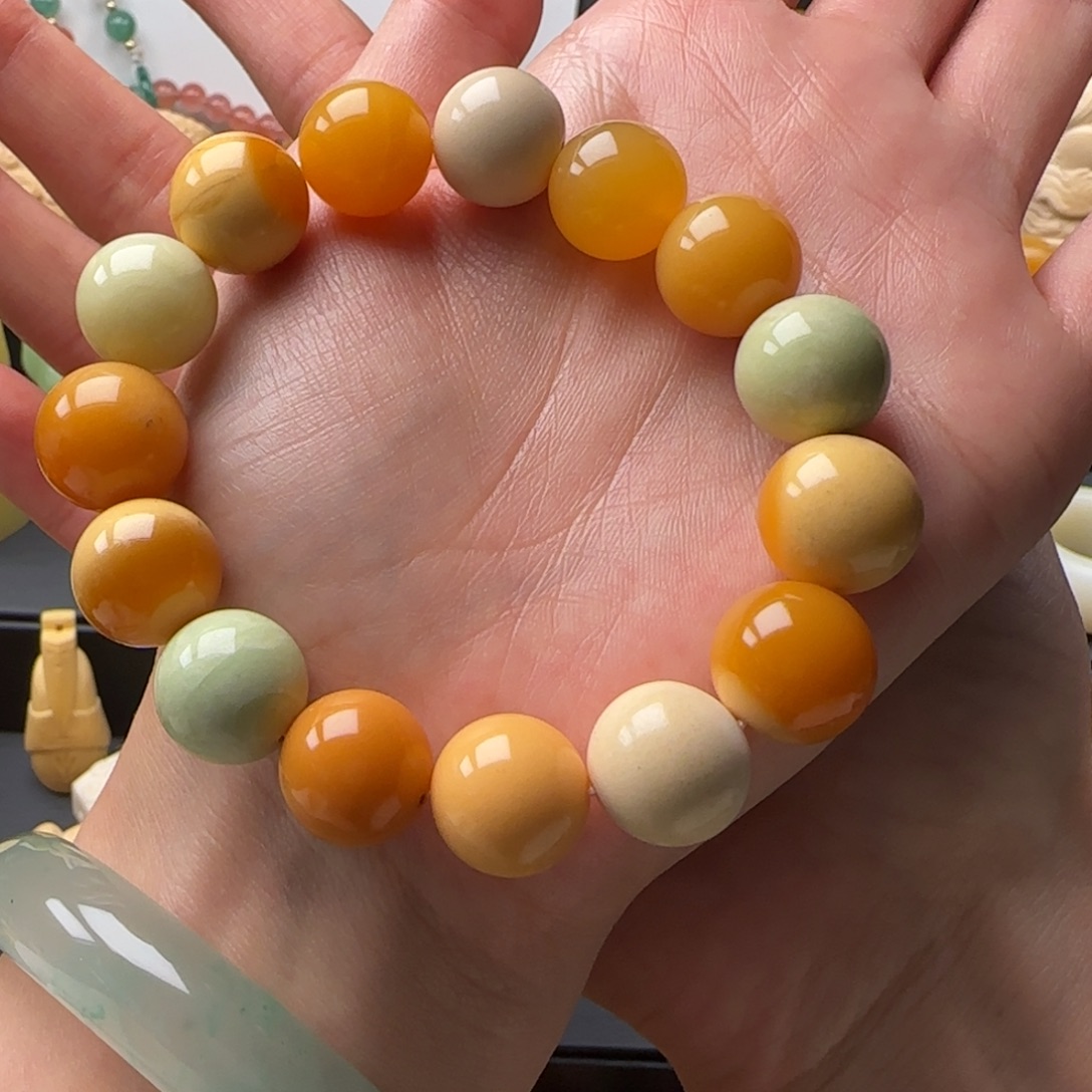 石英质玉未镶嵌配饰