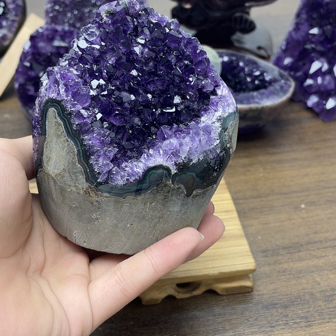 未镶嵌大型摆件（非配饰）紫晶