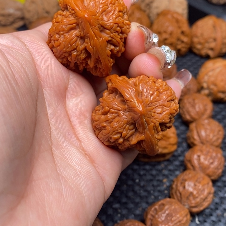 秦岭野生文玩核桃12