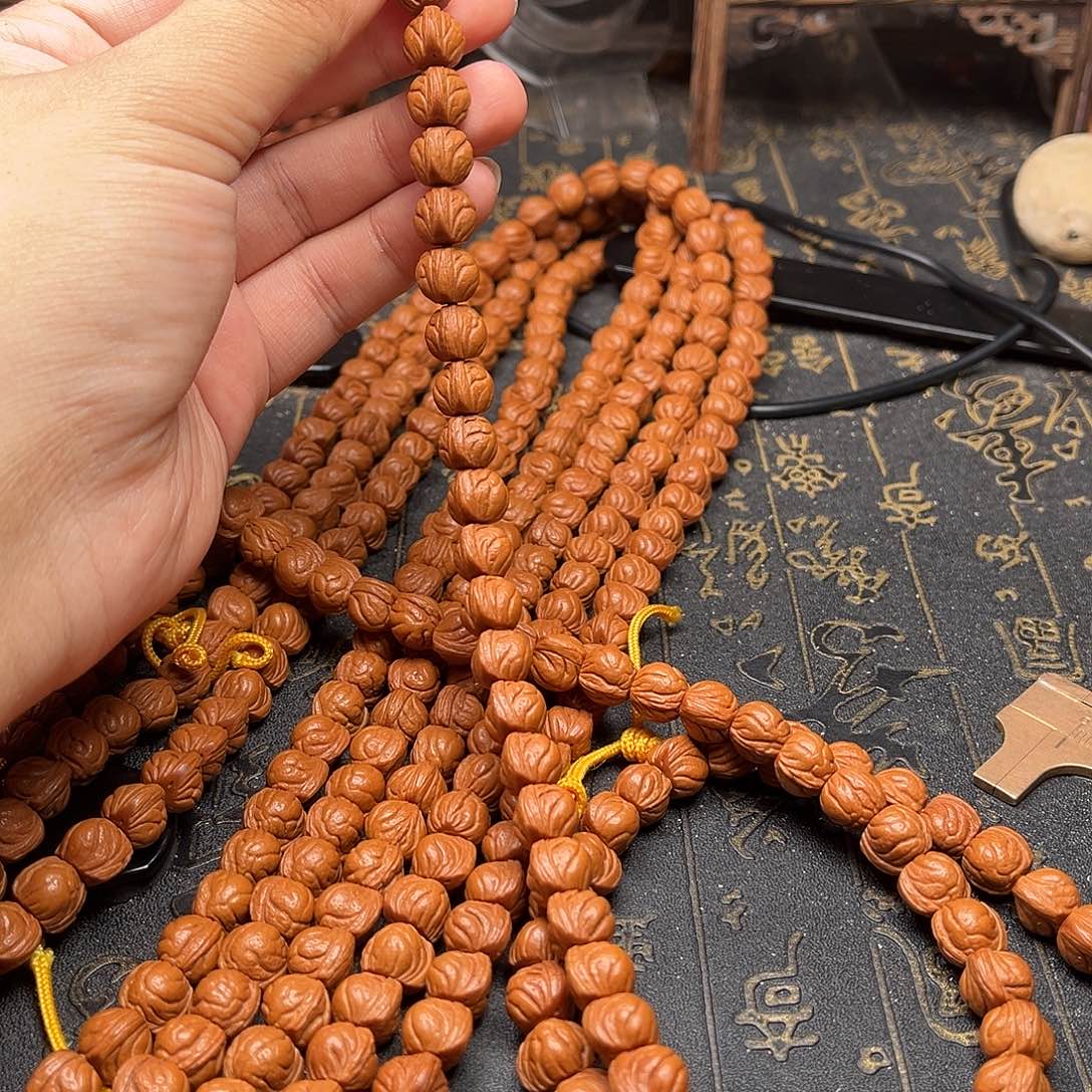 桃核吊坠玉龙薄挂