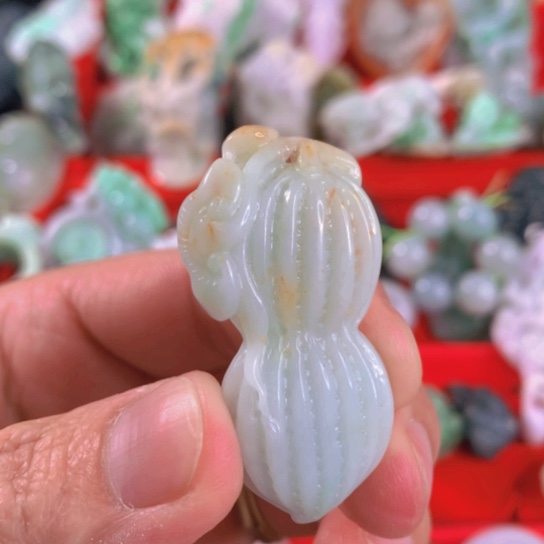 翡翠项链未镶嵌翡翠花生如意