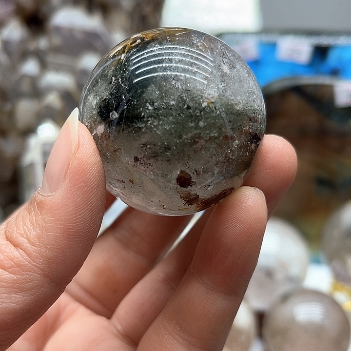 水晶105克幽灵水晶小球未镶嵌