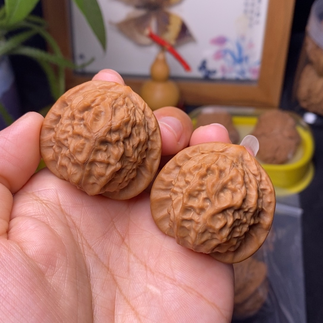 文玩核桃把件38瓷娃娃