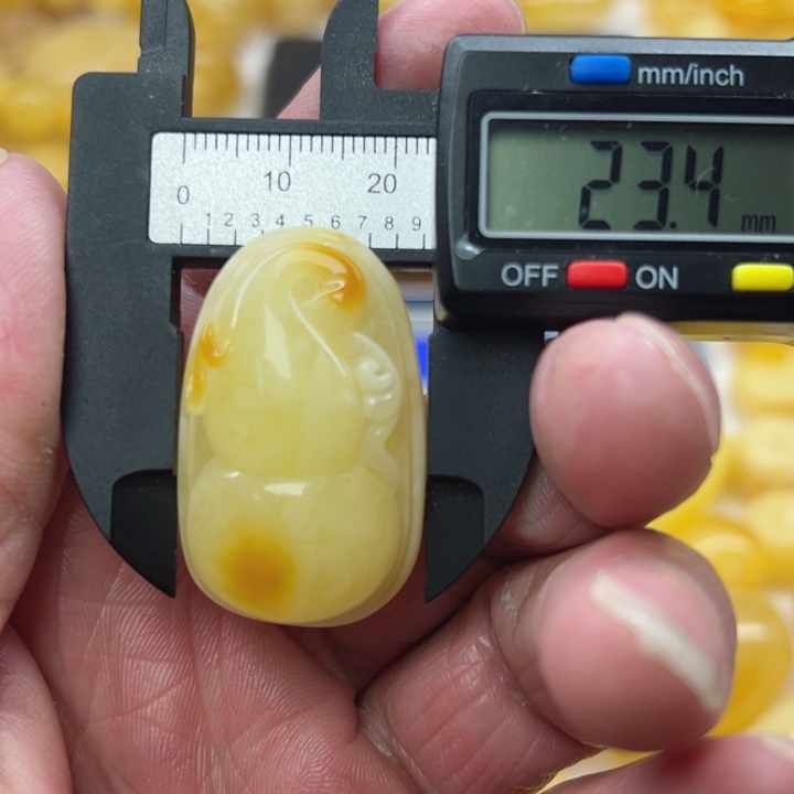 琥珀（矿物珀）裸石未镶嵌