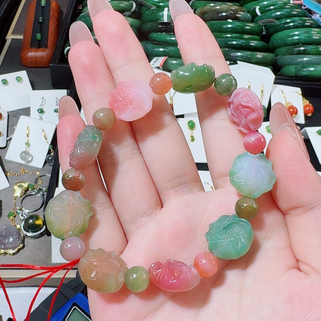 玛瑙/玉髓未镶嵌颈饰牡丹花手串