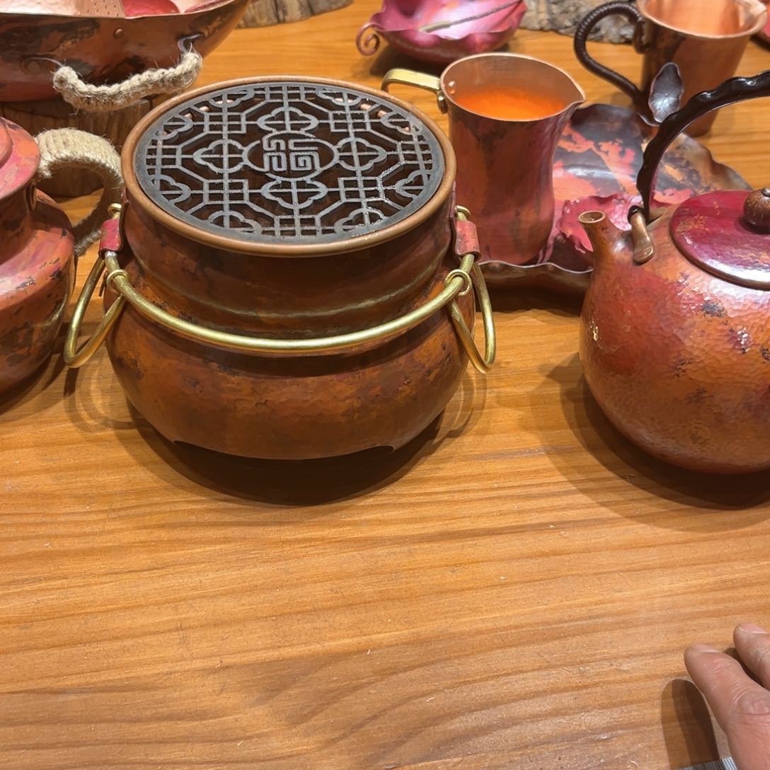 淬火色葫芦炉子手工锻打工艺