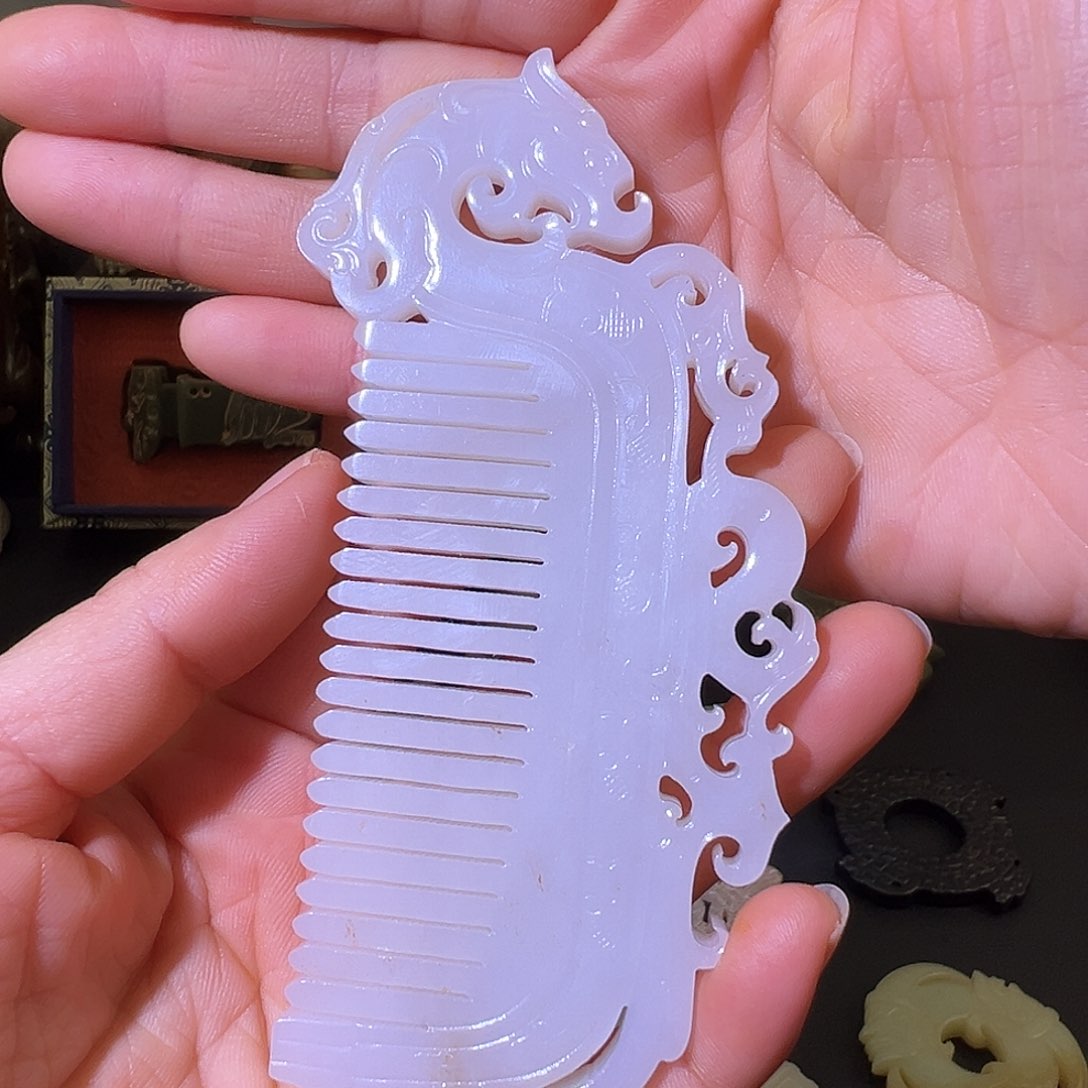 未镶嵌和田玉挂件道