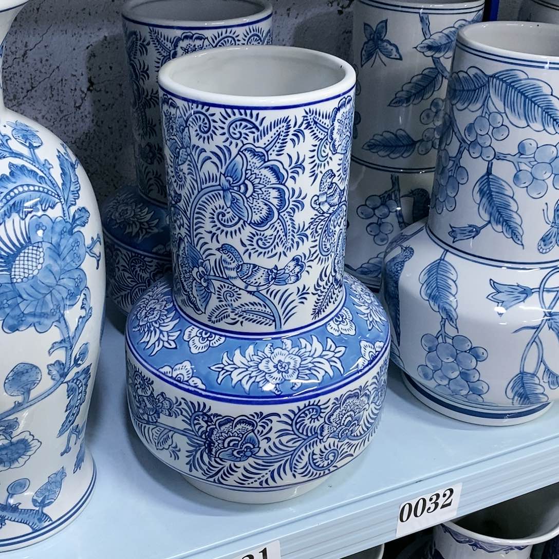 【闪购商品】摆件炮筒瓷器………………………………