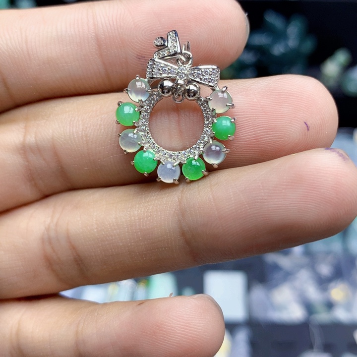翡翠吊坠(不含链)未镶嵌