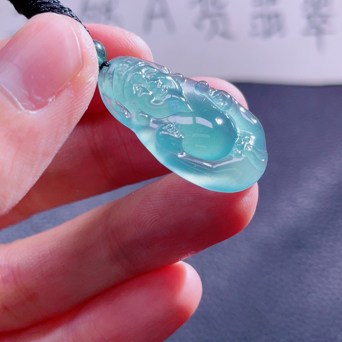 翡翠颈饰未镶嵌999999999