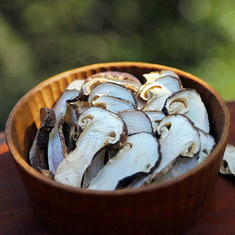 云南野生松茸片新货80克精选小个松茸干切片