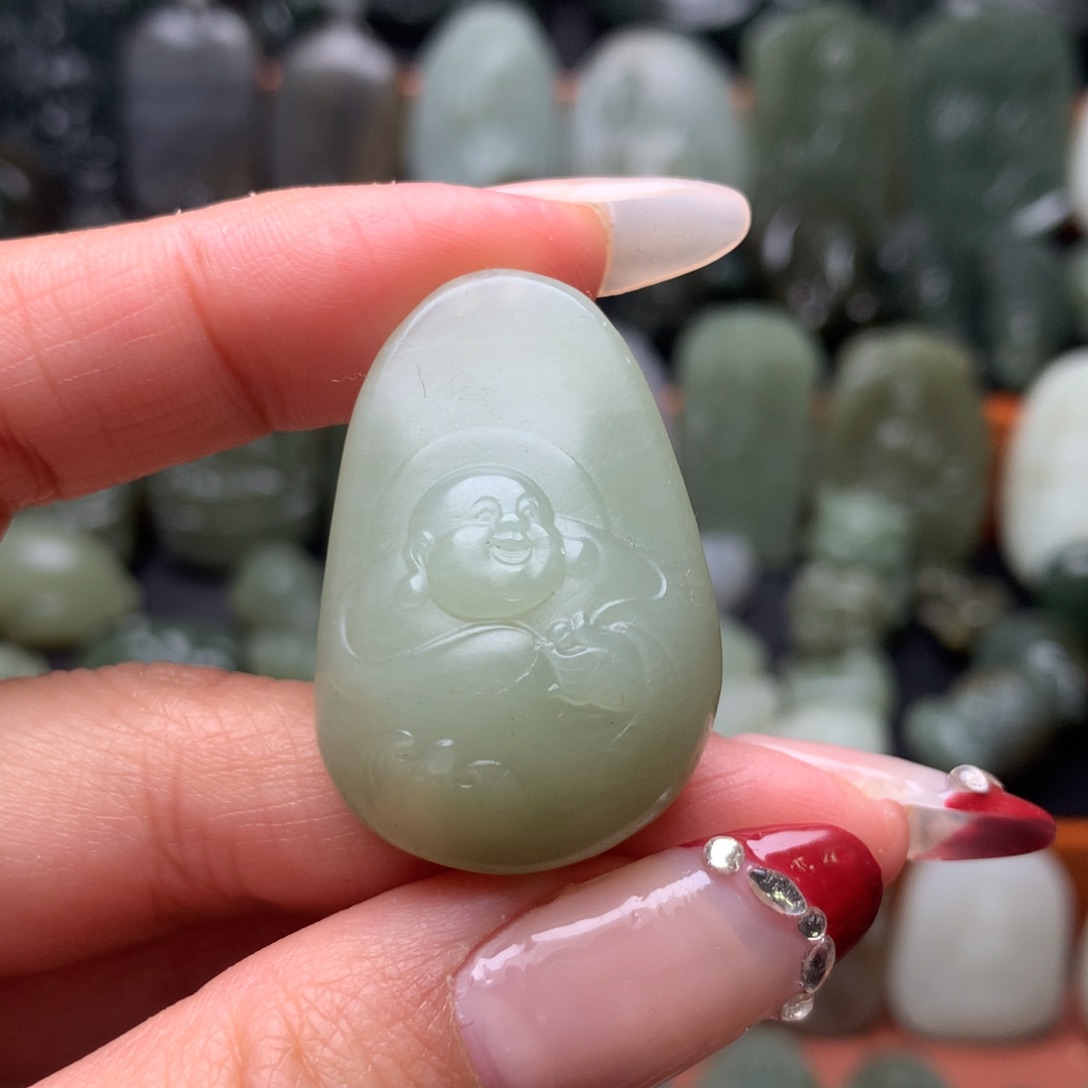 和田玉颈饰未镶嵌挂件33