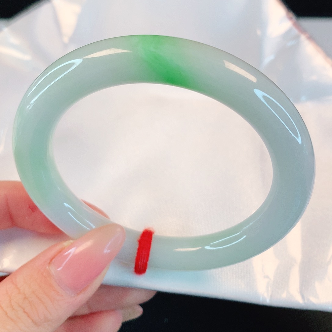 翡翠手镯未镶嵌54.2圈口