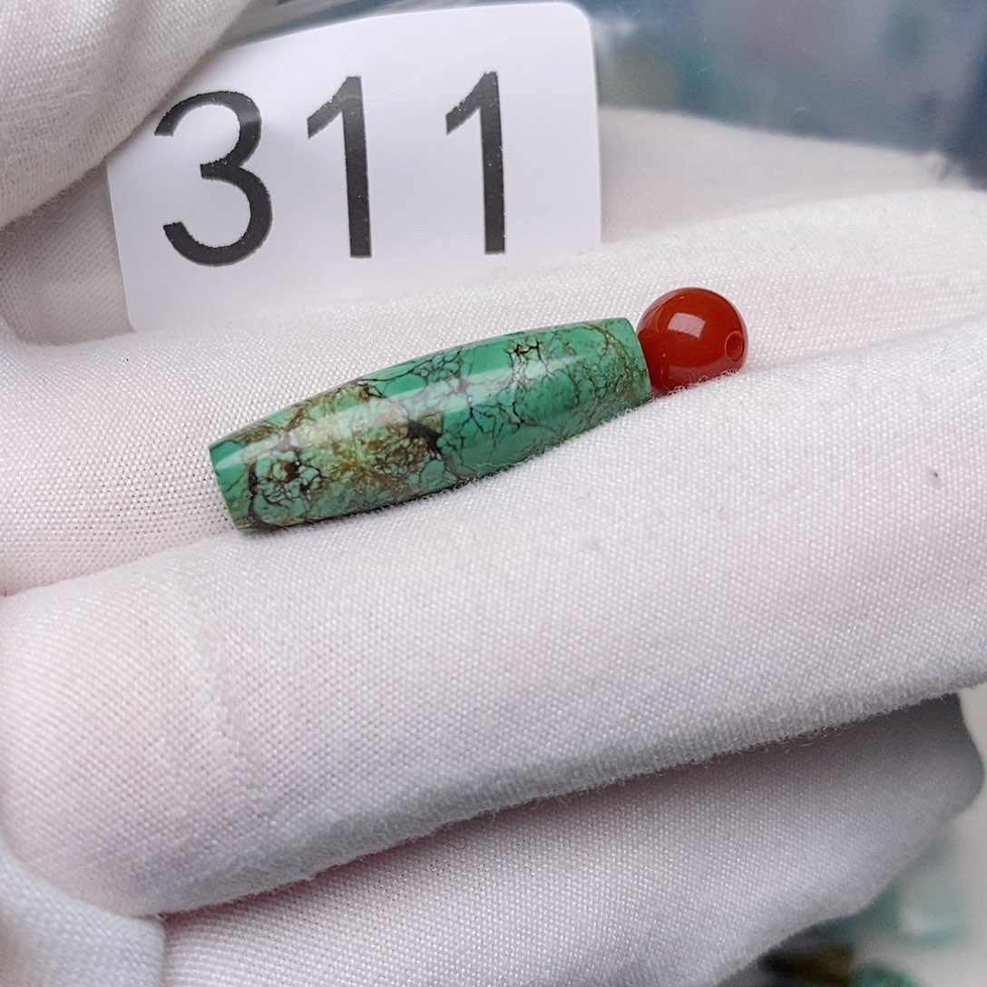 南红玛瑙未镶嵌珠宝半成品