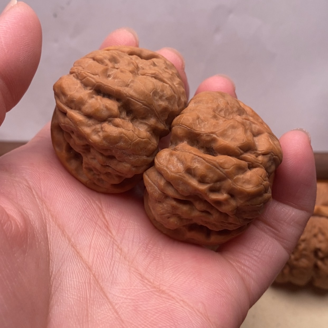 【闪购商品】把件文玩核桃边41左右