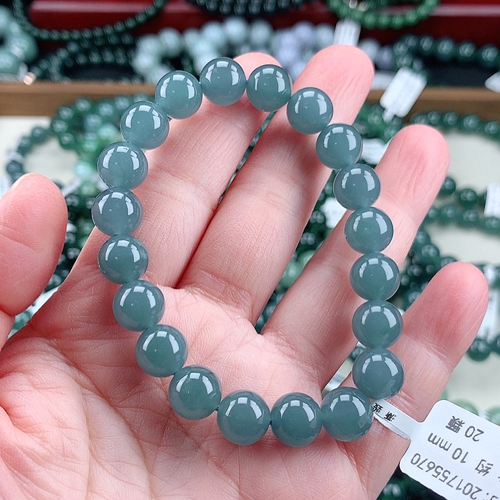 翡翠未镶嵌毛衣链