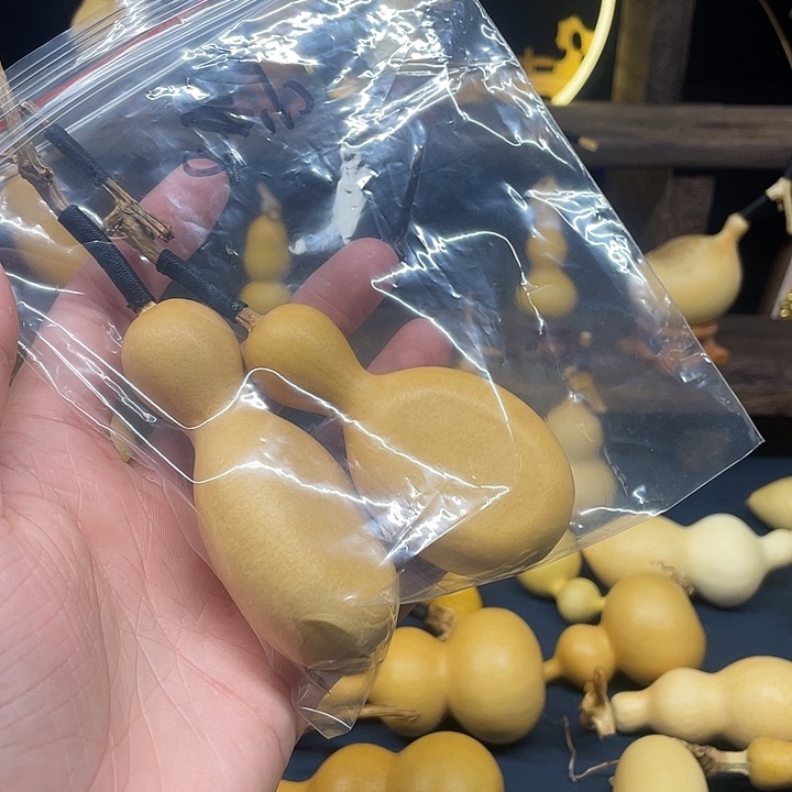 ꪔ***兎大叶紫檀（黑酸枝木类）