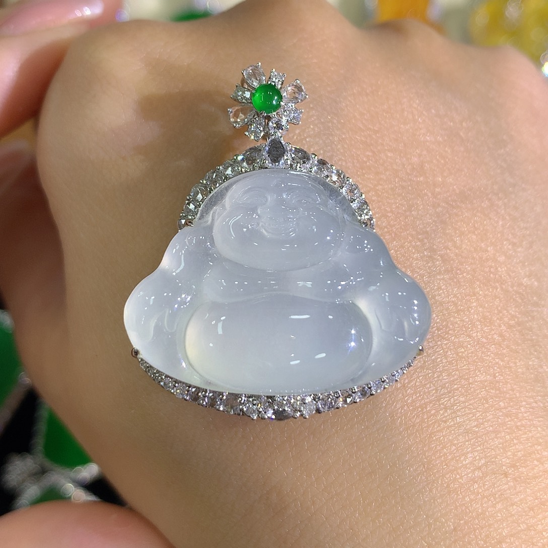 翡翠18K金镶嵌颈饰佛公