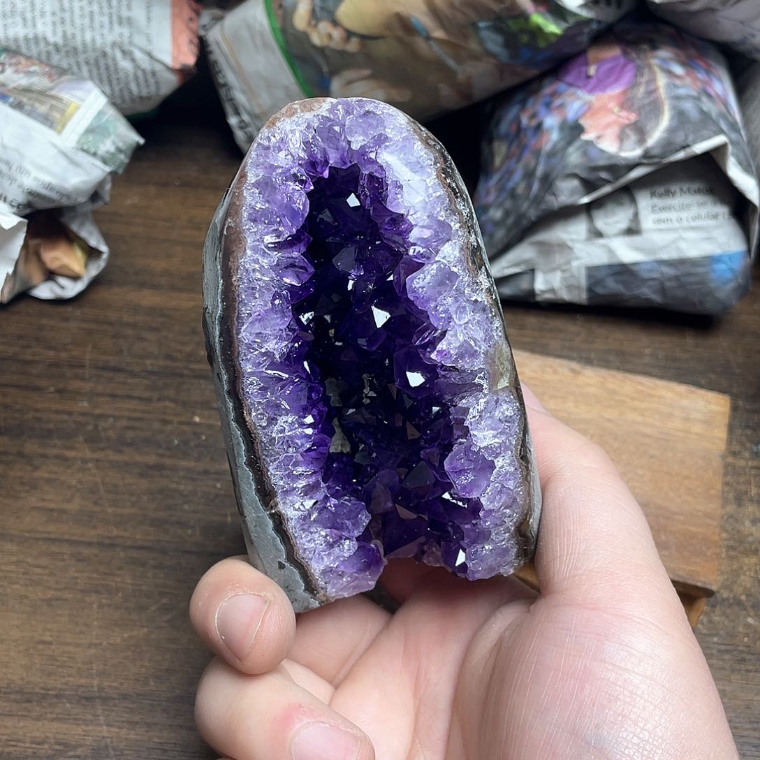 紫晶大型摆件（非配饰）未镶嵌