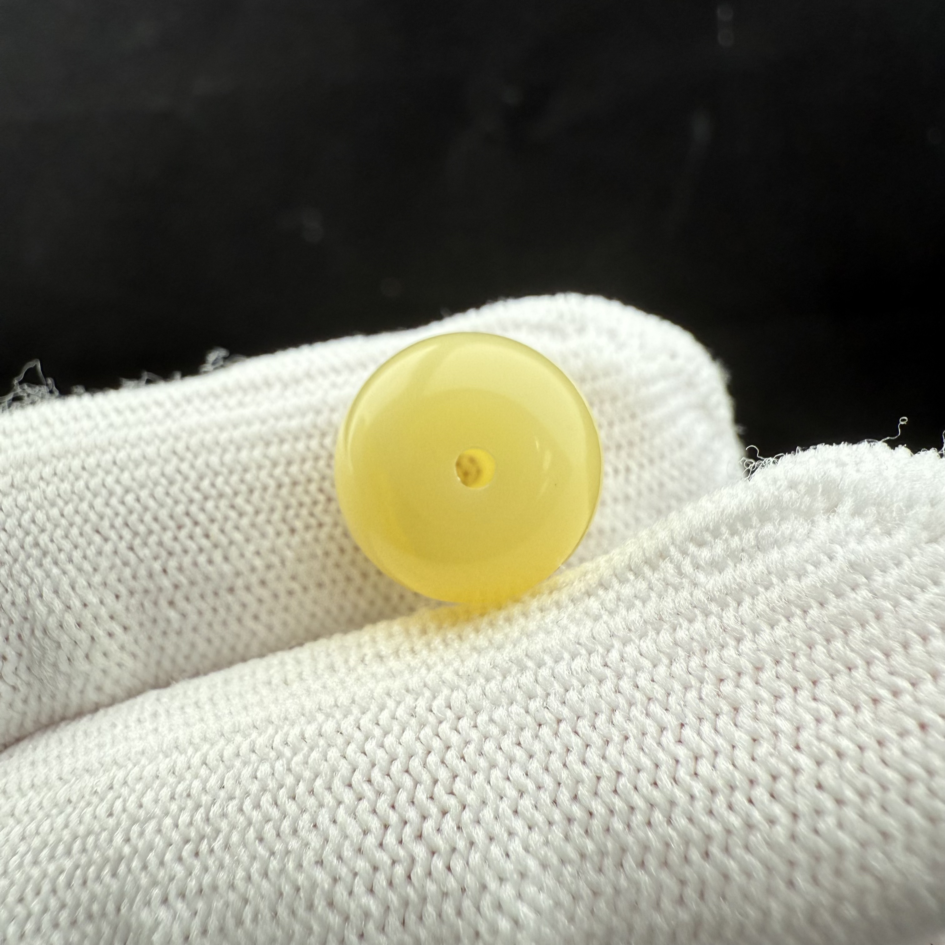 J2451天然原矿蜜蜡墩子12.5*9.7mm支持复检