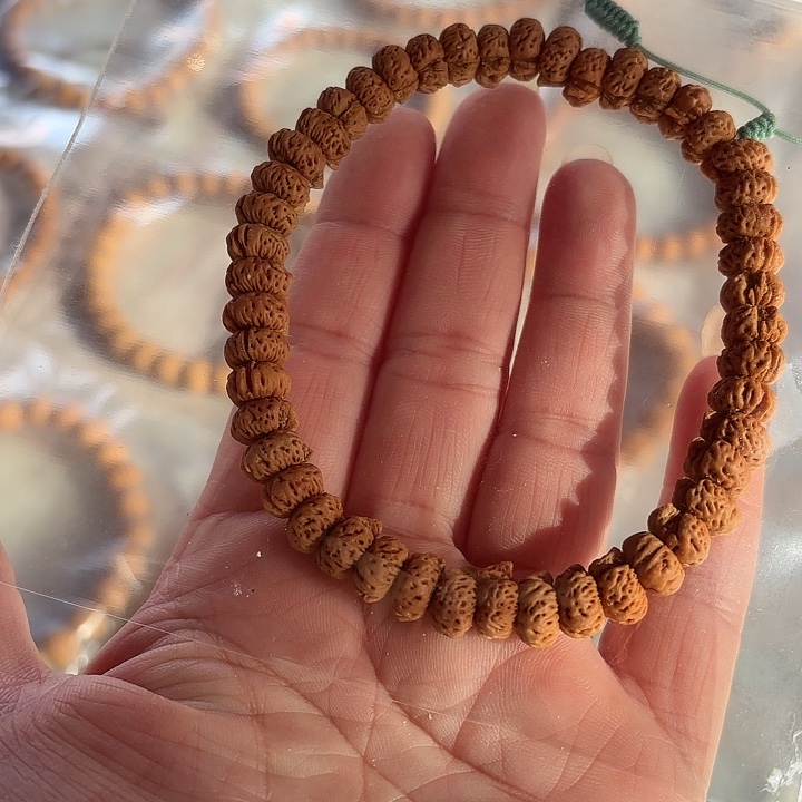 桃核手串野生小蟠桃手持，