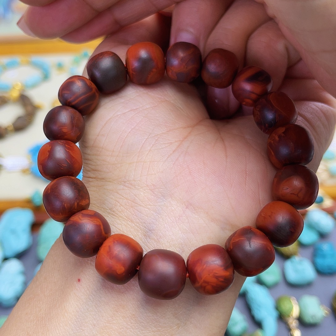 南红玛瑙手链未镶嵌