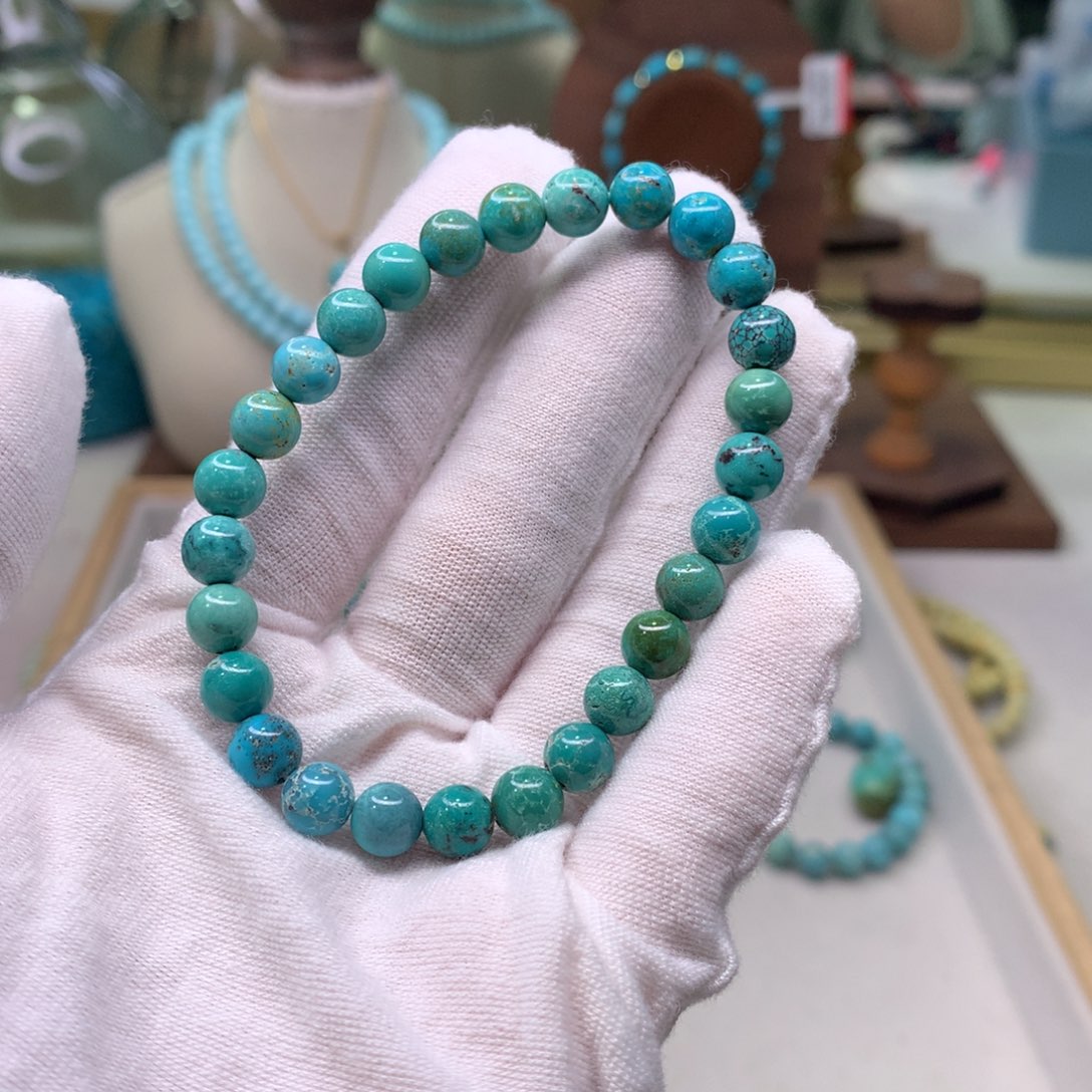 绿松石配饰未镶嵌