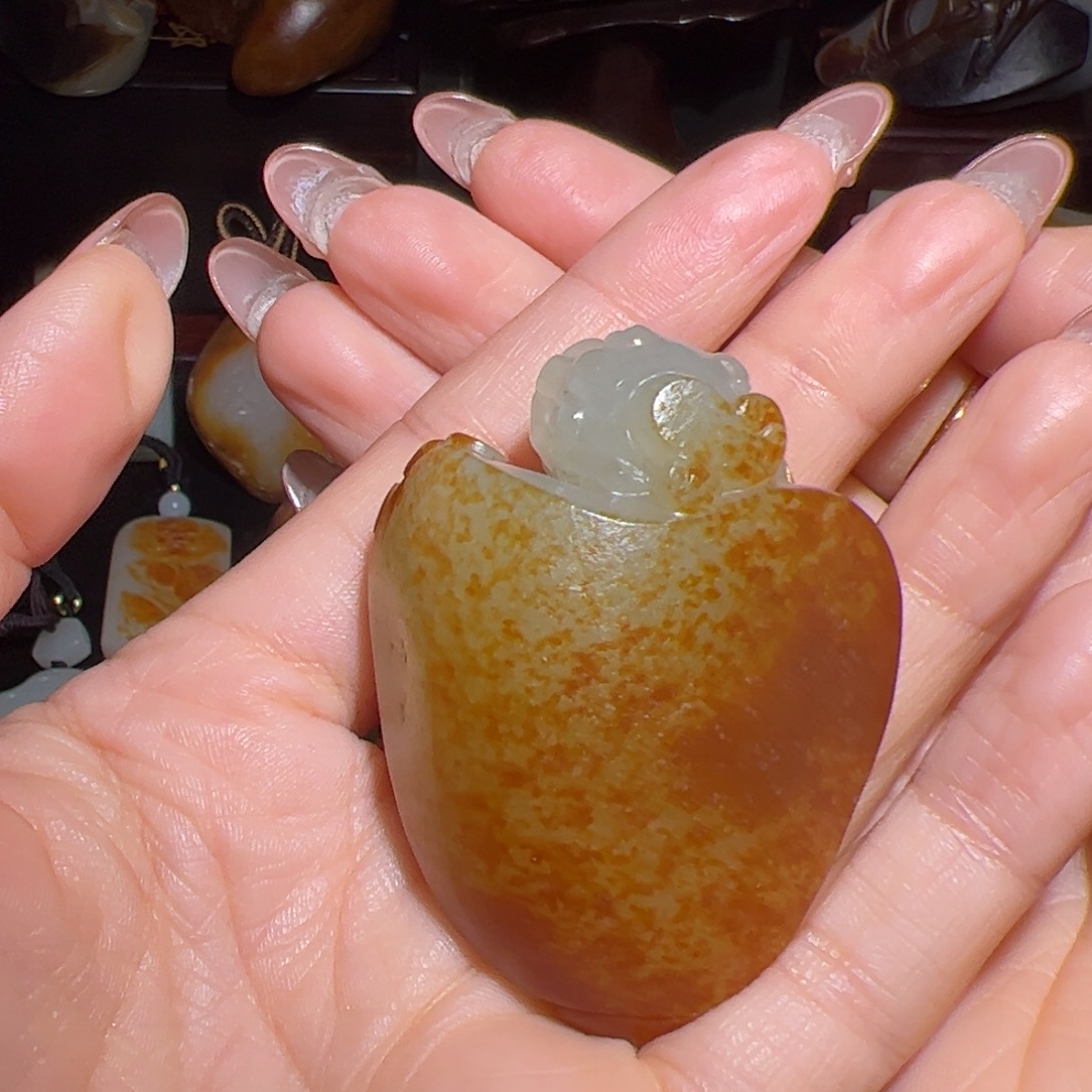 换***k和田玉未镶嵌颈饰