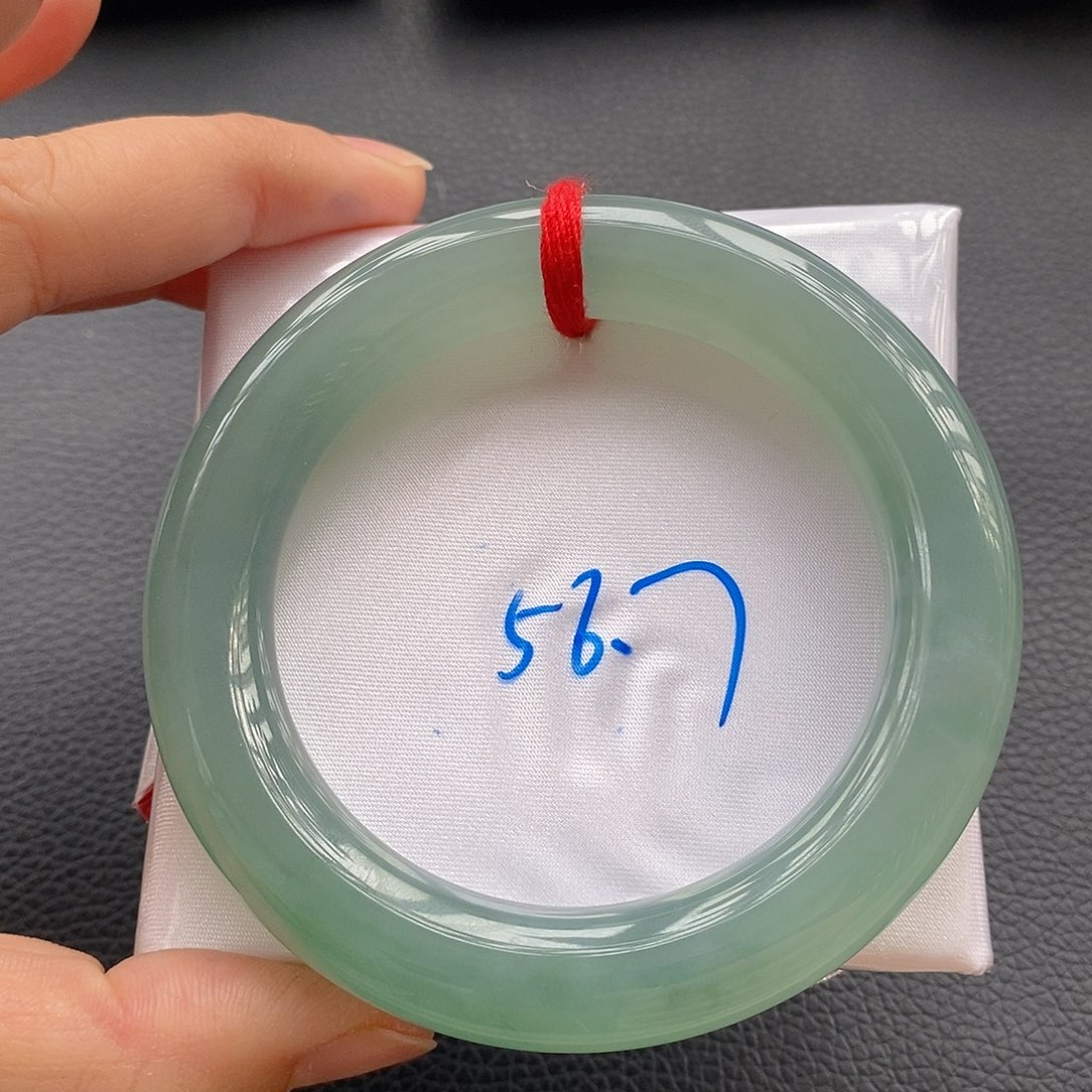 翡翠手镯未镶嵌11号